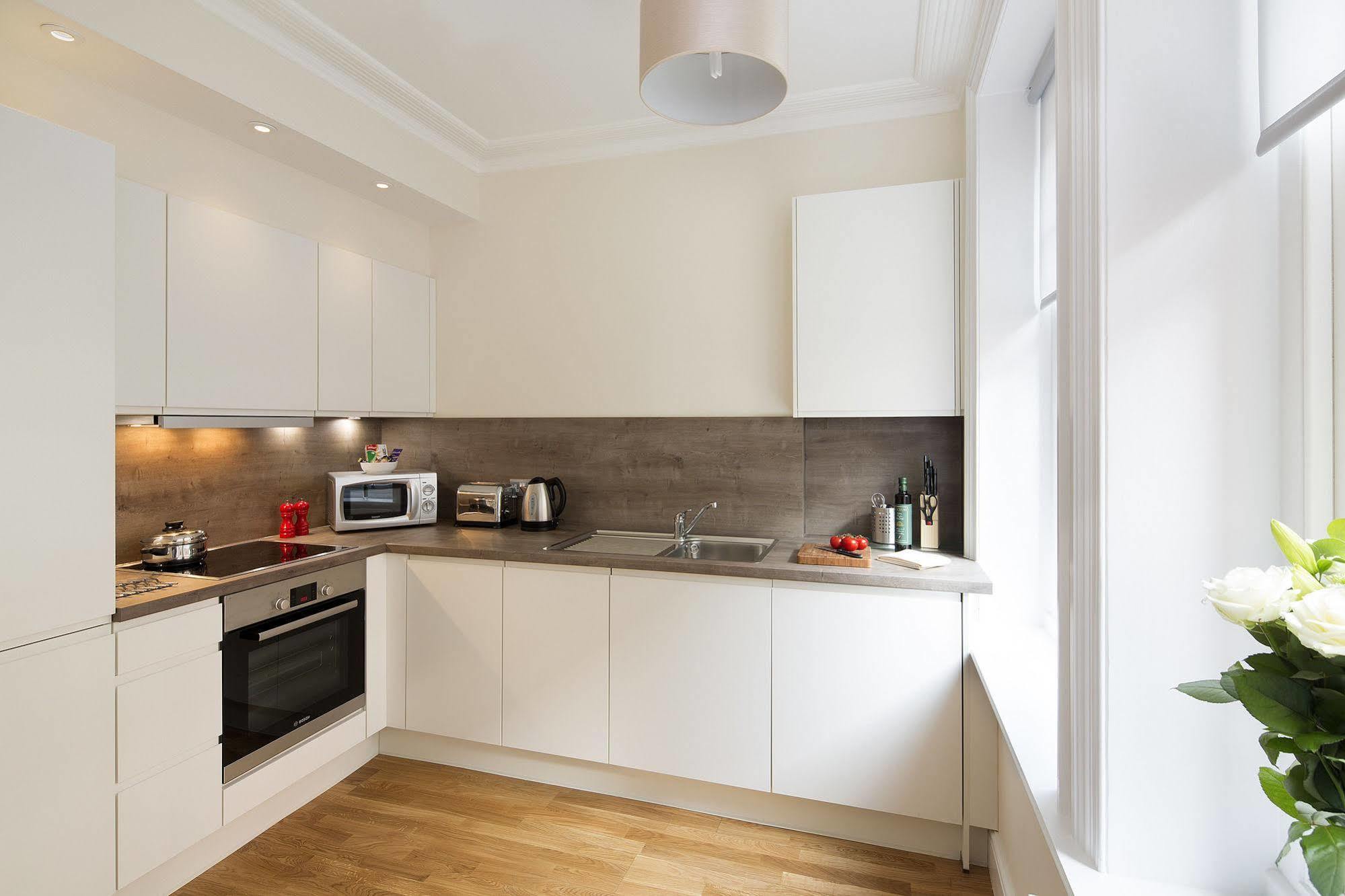 Hammersmith One Лондон Екстер'єр фото